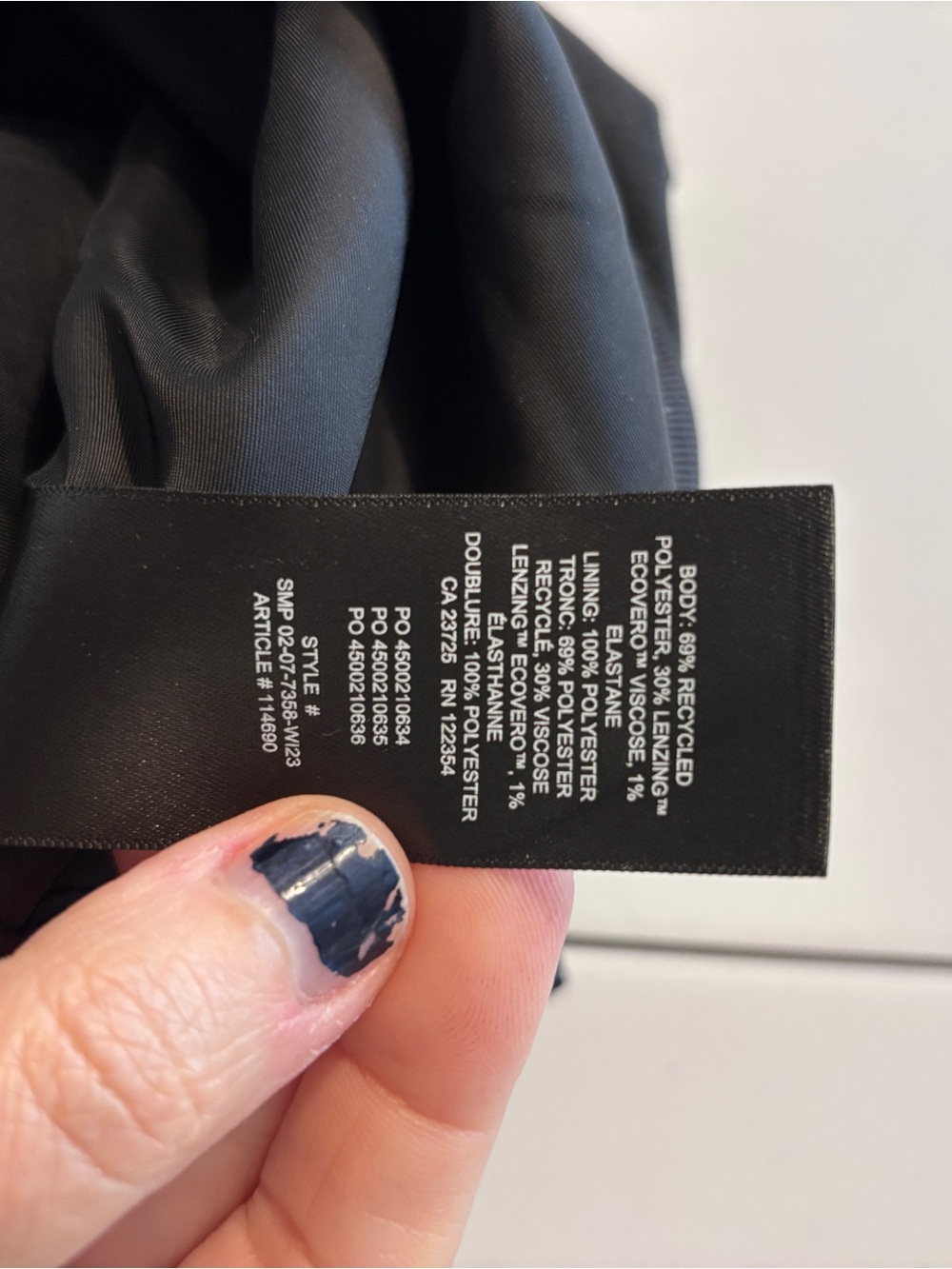 Aritzia Sunday Best Black Mini Skirt Size 8 Preppy Minimalist Elevated Basic - Picture 9 of 9